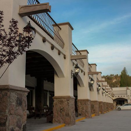 Hotel Quinta Mision Креэль Экстерьер фото