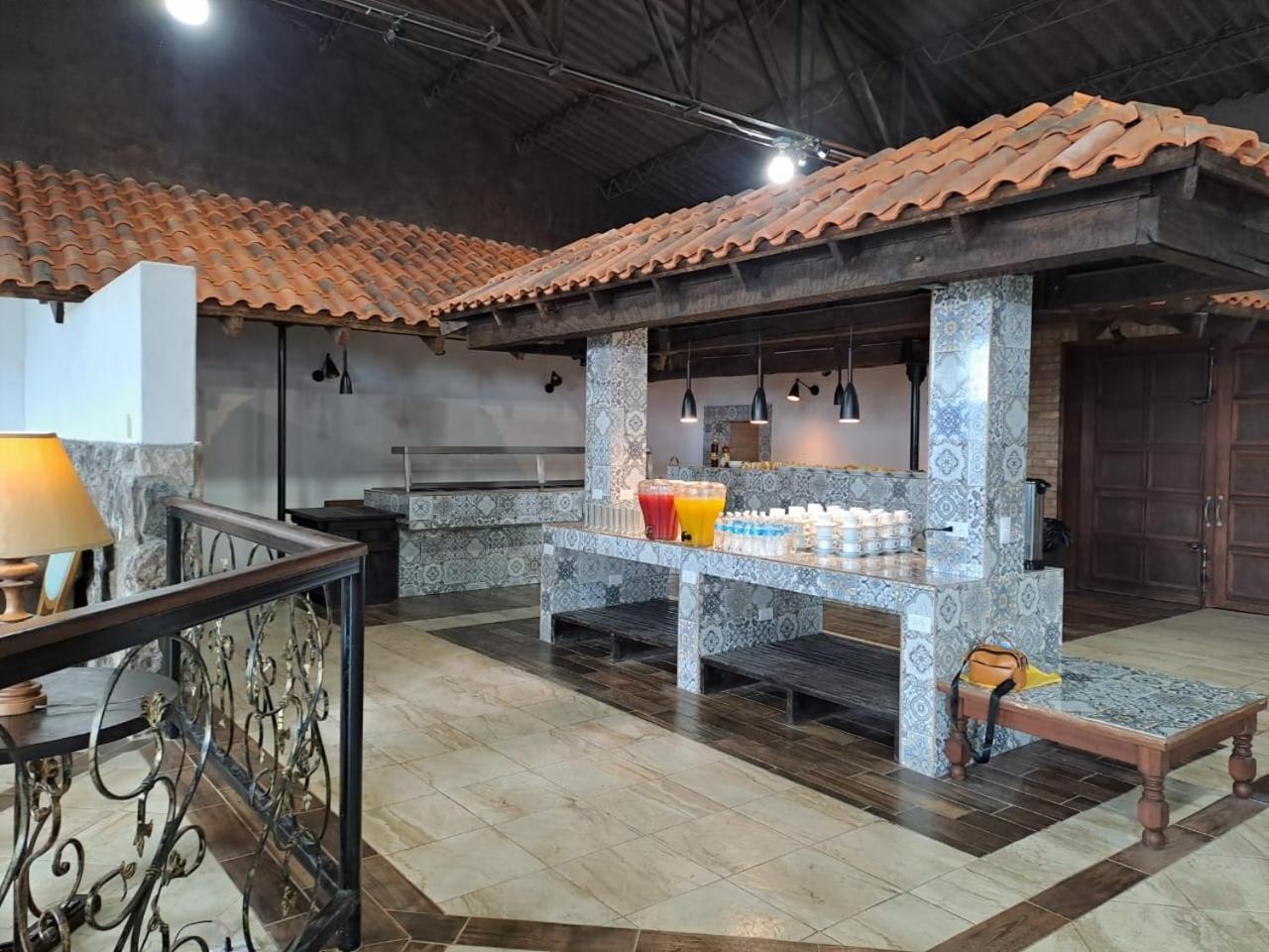 Hotel Quinta Mision Креэль Экстерьер фото